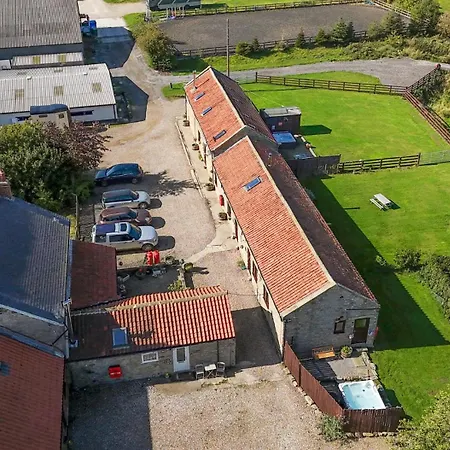 Holiday home Carters Staintondale