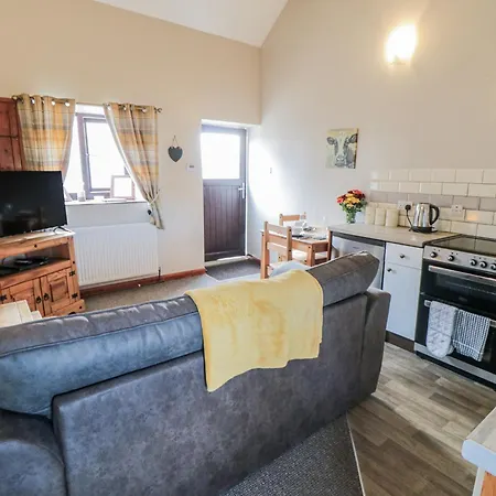 Holiday home Carters Staintondale